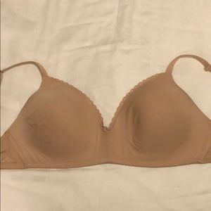 Open to offers! Aerie wireless bra 36DDD